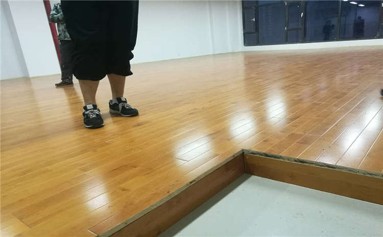 武漢楓木實木運動地板價格表