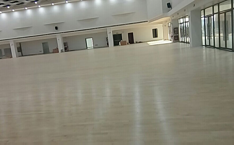 劇院舞臺木地板在干凈調養時要注重甚么？