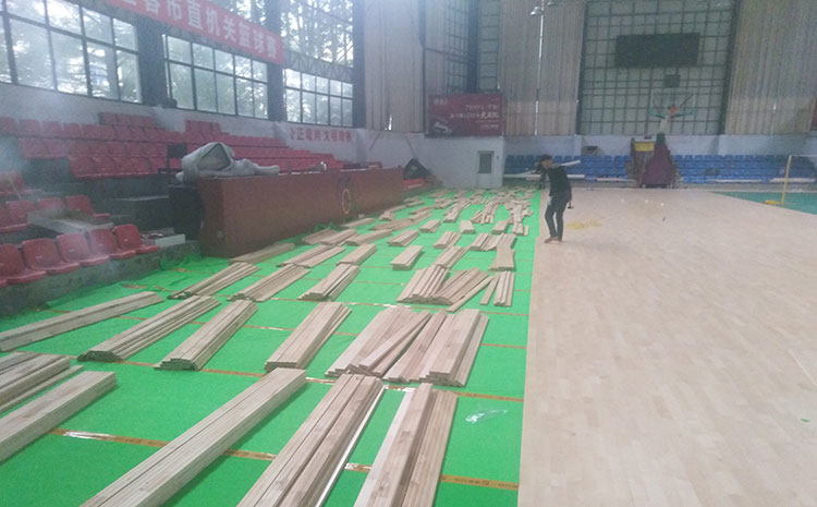 羽毛球運動木地板安裝，應杜絕安裝隱患