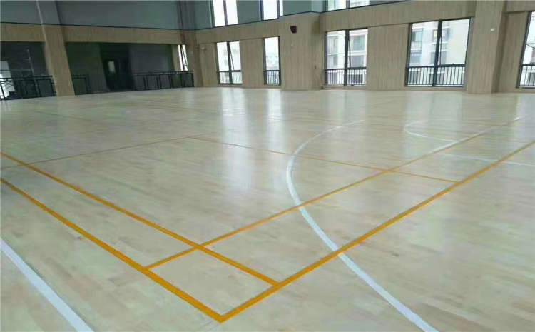 五角楓乒乓球館木地板主輔龍骨結構