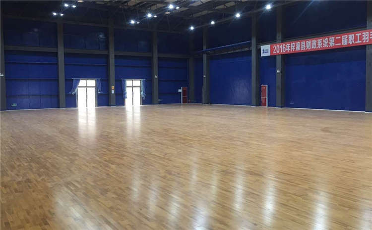 如何做好籃球場木地板的保養工作？