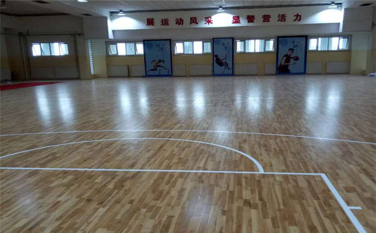 浙江楓樺木實木運動地板廠家直銷