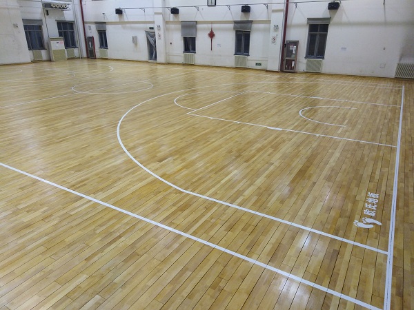 運動地板翻新.jpg