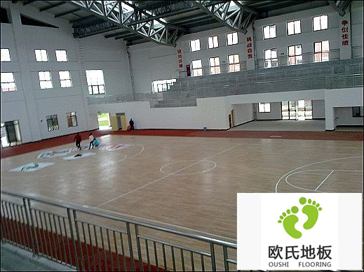 籃球館使用體育木地板的優(yōu)勢(shì)