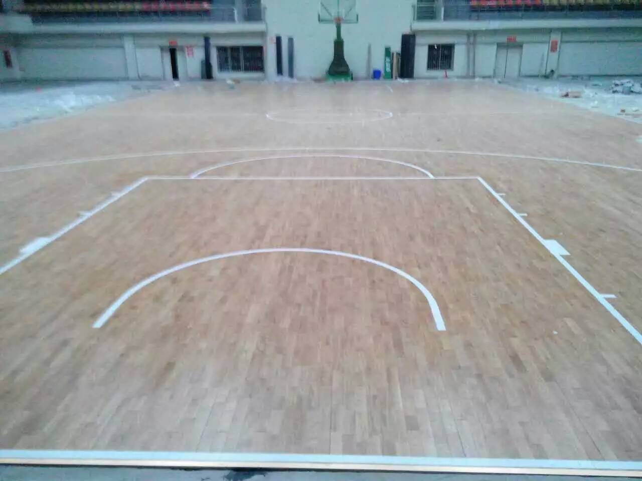 體育館木地板安裝圖片